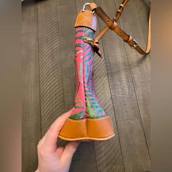 Dooney & Bourke pink with palm leaves crossbody/shoulder bag - Picture 6 of 15